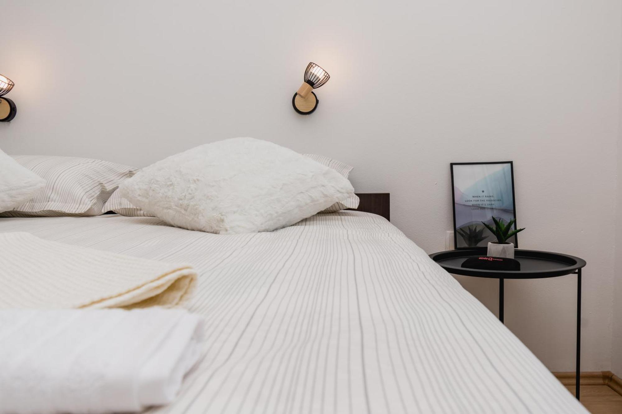 Studio Apartment Harmony Np Krka Lozovac Exterior photo
